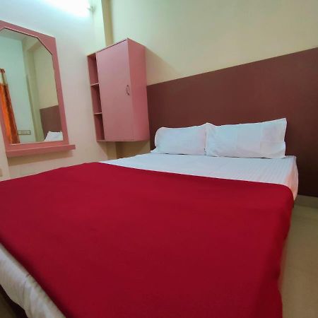 Royal Residency Hotel Kumbakonam Buitenkant foto